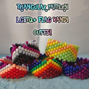 Puños Kandi con estampado de triángulos del orgullo LGBTQ