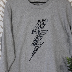 Wizard Sweatshirt | Wizard Shirt | Wizarding World | HP Girl | Women&#39;s Graphic Sweatshirt/Shirt | Wizard World | Gift for HP | HP Love