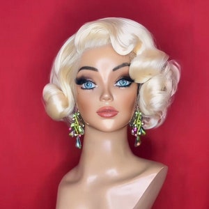 Pruik CAROLE LOMBARD: pruik met kant, jaren 1920, jaren 1930 vingergolfpruik, kostuumpruik, flapperpruik, drag queen-pruik, op maat, op bestelling gemaakt, gestileerde pruik