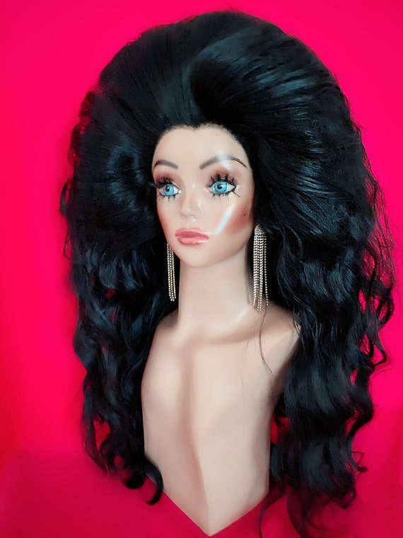 Brown hot sale 60s wig