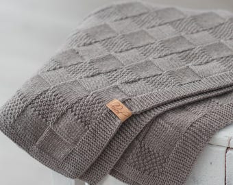 Beginner Baby Blanket Knitting Pattern – Easy Knit & Purl, Reversible Design, PDF in English