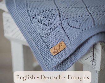 Heart Baby Blanket Knitting Pattern – Cozy & Sweet Knit, Beginner-Friendly Instructions in EN DE FR