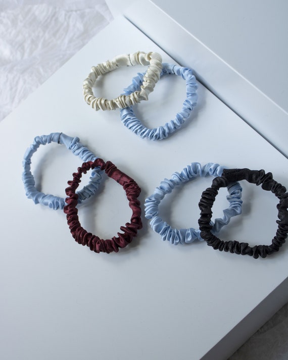 Scrunchie bracelets – Yuni Yunan