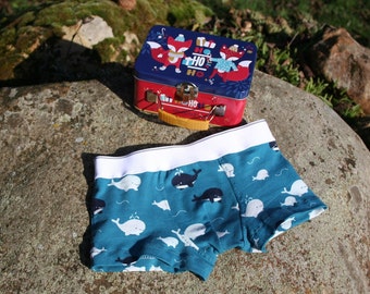 Boxer child 4/5 years old in jersey