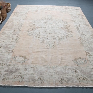 Vintage Turkish Rug, Oversize Carpet, 7x10ft Beige Rug, Home Decor Carpet, Traditional Turkish Carpet, Neutral Area Rug, Antique Style Rug