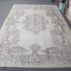 Vintage Rug, 6x9 Large Rug, Turkish Rug, Oushak Rugs, Rugs For Living Room, 6x9.4 ft Beige Rug, Luxury Vintage Wool Area Rug, Antique Rug,