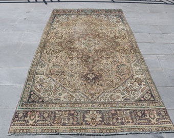 Turkish Rug, Large Rug, 4.7x9 ft, Vintage Rug, Oushak Rug, Antique Rug, Living Room Rug, Organic Rug, Oriental Rug, Handmade Salon Rug, 1613
