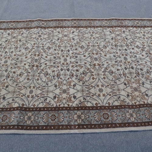 Large shops Carpet, Vintage Rug, Turkish Rug, Antique Carpet, 64x104 inches Beige Carpet, Handwoven Bedroom Rug, Decorative Salon Rug, 6722