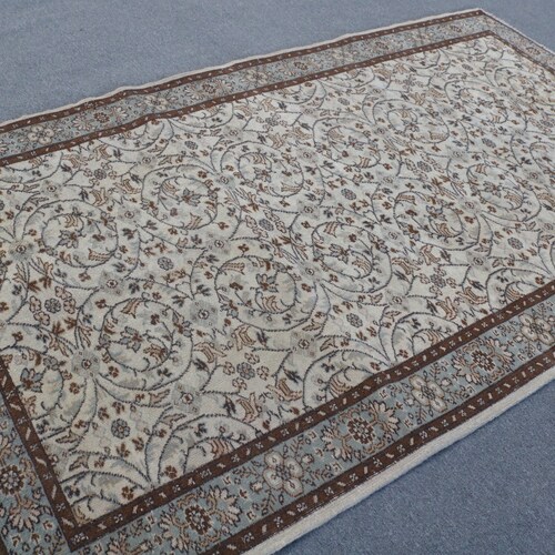 Large shops Carpet, Vintage Rug, Turkish Rug, Antique Carpet, 64x104 inches Beige Carpet, Handwoven Bedroom Rug, Decorative Salon Rug, 6722