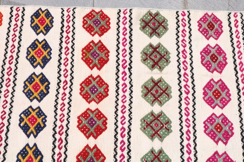 Small Kilim Turkish Kilim Entry 1530 Antique Kilim Vintage Kilim Pattern Kilim 1.8x4.4 ft Organic Kilim,Oriental Kilim,Handmade Kilim