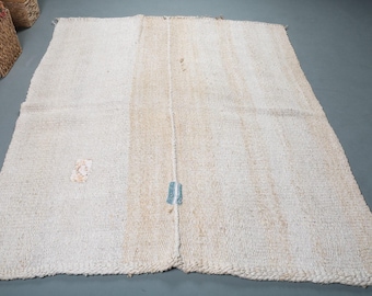 Turks tapijt van 5,4 x 6,4 ft, vintage tapijt, witbeige wollen tapijt met stippen