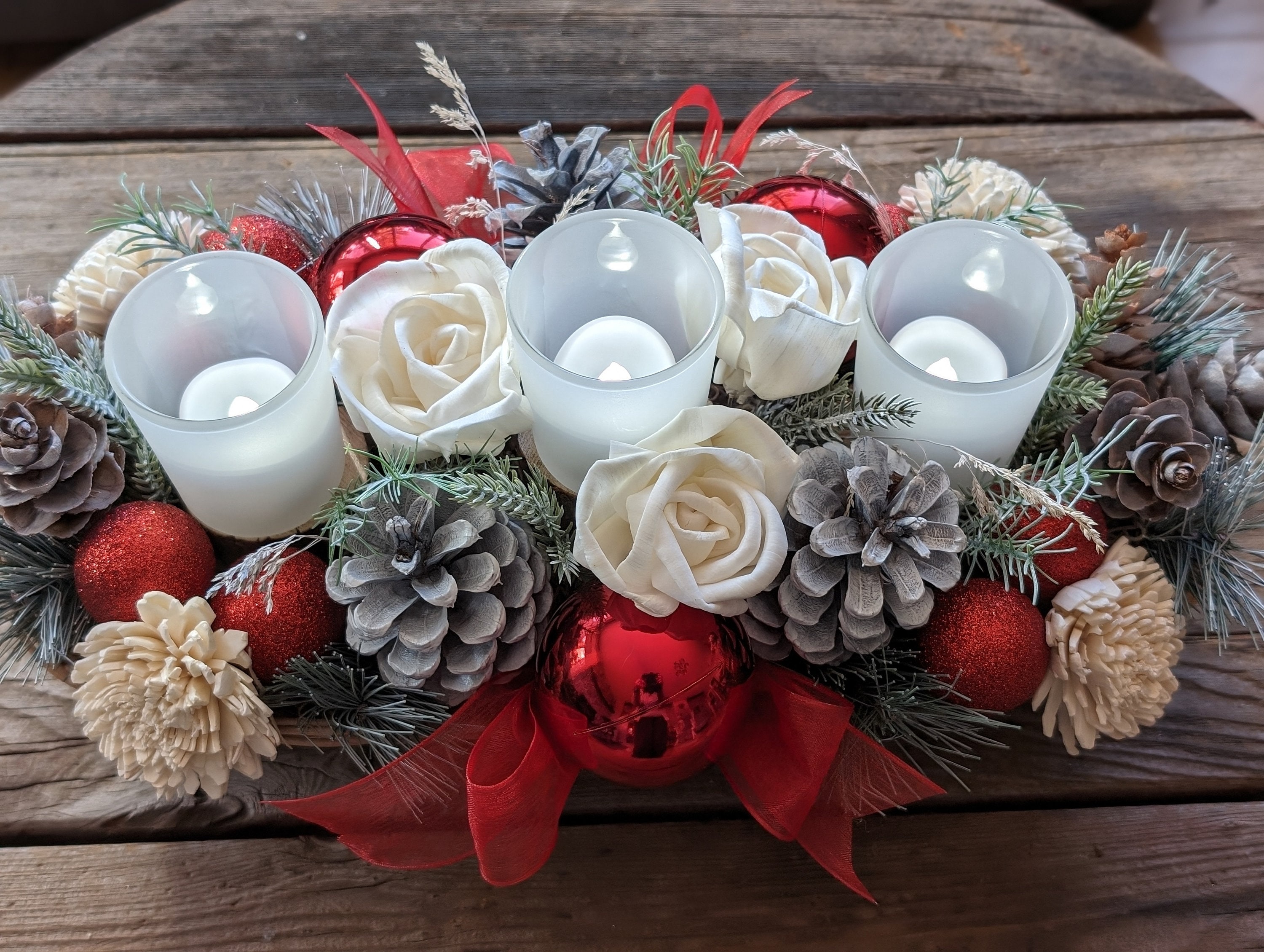 Rustic Christmas Wood Flower Centerpiece, Christmas Table Centerpiece,  Holiday Hostess Gift, Holiday Table Decor, Wooden Flower Centerpiece