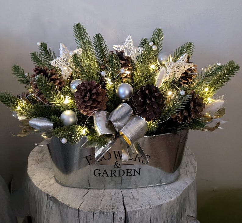 Christmas Arrangement With Lights,christmas Centerpiece,holiday Flower