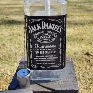 Jack Daniel&#39;s 1 L Whiskey Recycled Bottle Patio Torch