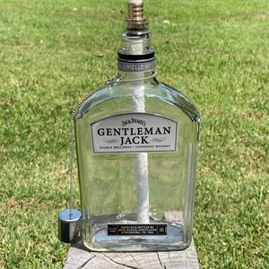 Gentleman Jack Tennessee Whiskey Bouteille recyclée Lampe torche de terrasse image 1