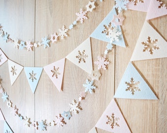 Set of 2 Pastel Snowflakes Garlands, Pastel snowflakes, Let it Snow, Merry Christmas, Happy New Year, Felt Garland, Banner, Christmas party
