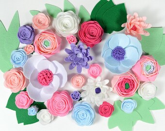 Rose, anemoni e ranuncoli, fiori di feltro, fatti a mano, fiori di campo artificiali, bouquet artificiali, composizioni floreali