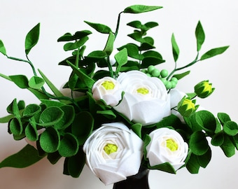 White Ranunculus, Eucalyptus, Many buds, Greenery, Faux Felt Flowers, Handmade, Felt bouquet, Blooming branches