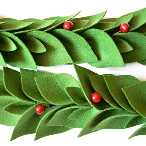 Christmas Wreath, Leaves and berries, Christmas Garland, New Year, Transformer, Holidays, Felt Garland, Table setting, Photo prop, Backdrop image 3