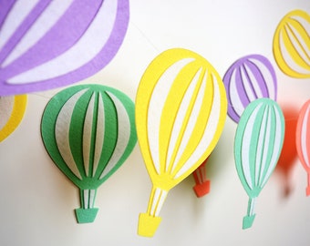 12 Hot Air Balloons, Adventure, Journey, Aeronautics, Flight, Balloons, Felt Garland, Banner, Spring party