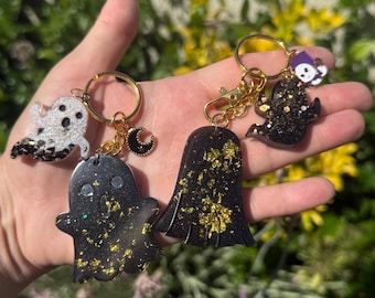 Ghost keychains with Charms handmade resin Keychains for keys and bags