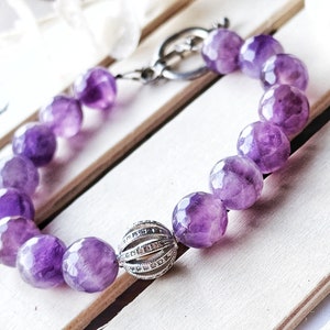 Amethyst healing braided bracelet Healing Crystal, Dainty bracelet, Trendy bracelet, Natural Gemstone bracelet