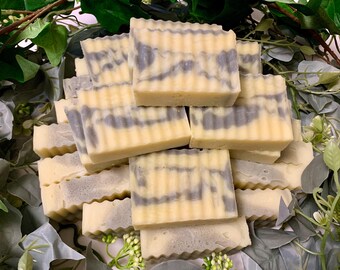 MINTY Bar Soap, PEPPERMINT, Tea Tree Essential Oils, Nettle, Cold Process, Coconut oil, Olive oil, Shea Butter, Handmade, Moisturizing Soap