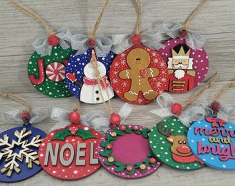 Cute Wood Christmas Ornament Set
