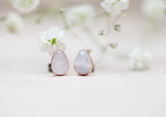 Peristerite stud earrings in raw electroformed copper - handmade artisan jewelry - natural stone studs