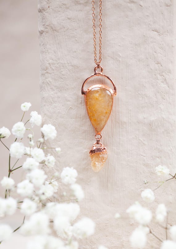 Yellow Aventurine and Topaz Necklace in raw copper - Natural stone pendant - Electroformed copper - Handcrafted talisman - Handmade jewelry.