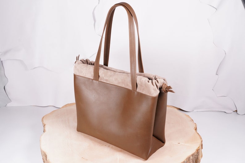 Large handmade leather bag in a pouch shape image 8