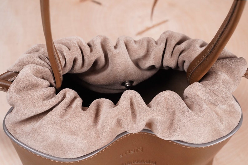 handmade leather clutch, modern leather bag image 5