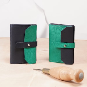 handgefertigter kleine Geldtasche aus Kalbsleder, minimalistisch und kompakte Geldbörse in vielen Farben