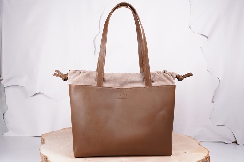 Large handmade leather bag in a pouch shape image 7