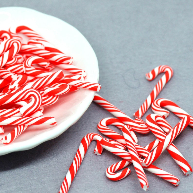 20PCS Polymer Clay Simulation Candy Canes, Christmas Scrapbook Embellishments Crutch Candy, Xmas Party Decoration Charms RED WHITE