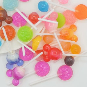20pcs Resin Lollipop Cabochons Dollhouse Lollipop Candy Miniatures Scrapbooking Embellishments Materials