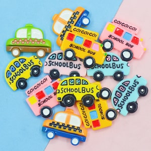 Miniatures d'autobus scolaire à dos plat - Scrapbooking pour la rentrée scolaire en résine - Cabochons - Bus scolaire pour maison de poupée - Embellissements de remise des diplômes