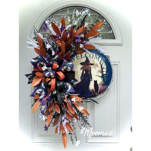 Large Halloween Moon Witch Wreath, Mystical Front Door Decoration, Spooky Autumn Bow Wreath