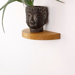 Floating small semicircular shelf, wall plant holder, hanging flower basket, oak wood shelf, wall shelf