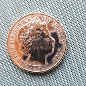 Commemorative issue Five Pound Coin -Elizabeth II Bailiwick of Jersey 2015   Five pounds