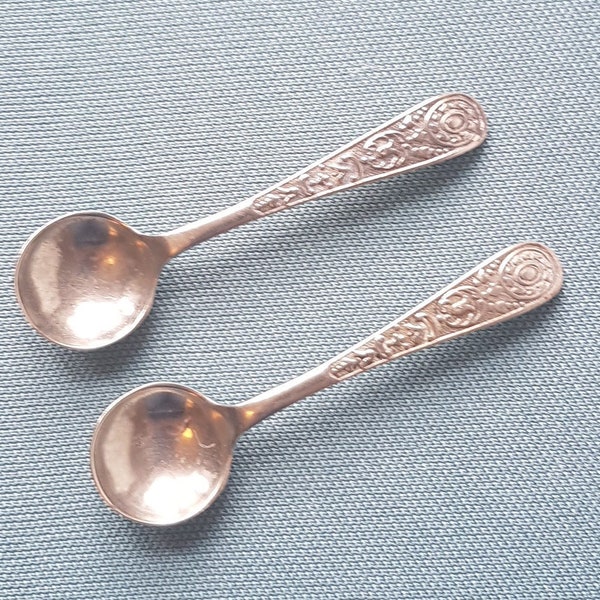 Pair of Good quality Vintage Silver Plated Salt/Mustard Spoons- Decorated handles- long.