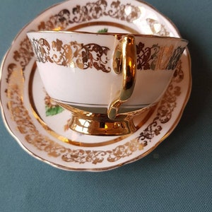 Vintage Ashley Fine Bone China Tea trio Fruitpatroon Geel met 22 kt gouden rand Fijn bone china-Gemaakt in Engeland afbeelding 9