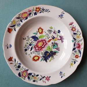 Vintage Copeland Spode soup bowl-New Stone -Hand decorated -Date stamp Sept.1939-Made in England -23cns / 9" diameter
