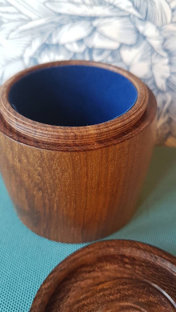 Beautiful Turned Wooden Box-Trinkets orJewellery … - image 4