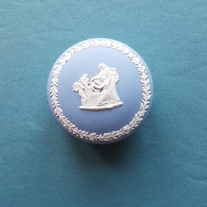 Boîte à bijoux ronde en céramique de jaspe bleu Wedgwood vintage - Boîte à bijoux - env. 9 cm de diamètre