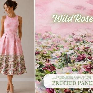 Op de afbeelding: Een roze mouwloze jurk met een bloemenprint aan de zoom en een bijpassende riem. De jurk heeft een geplooide rok en zakken. De afbeelding toont ook een stoffen paneel met de tekst "Wild Rose" en een bloemenontwerp.