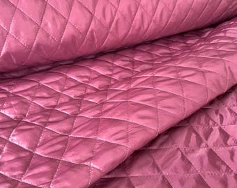 Gepolstertes Steppfutter | Verschiedene Farben | Fadensteppung, Silikonwatte | Verkauf per halben Meter