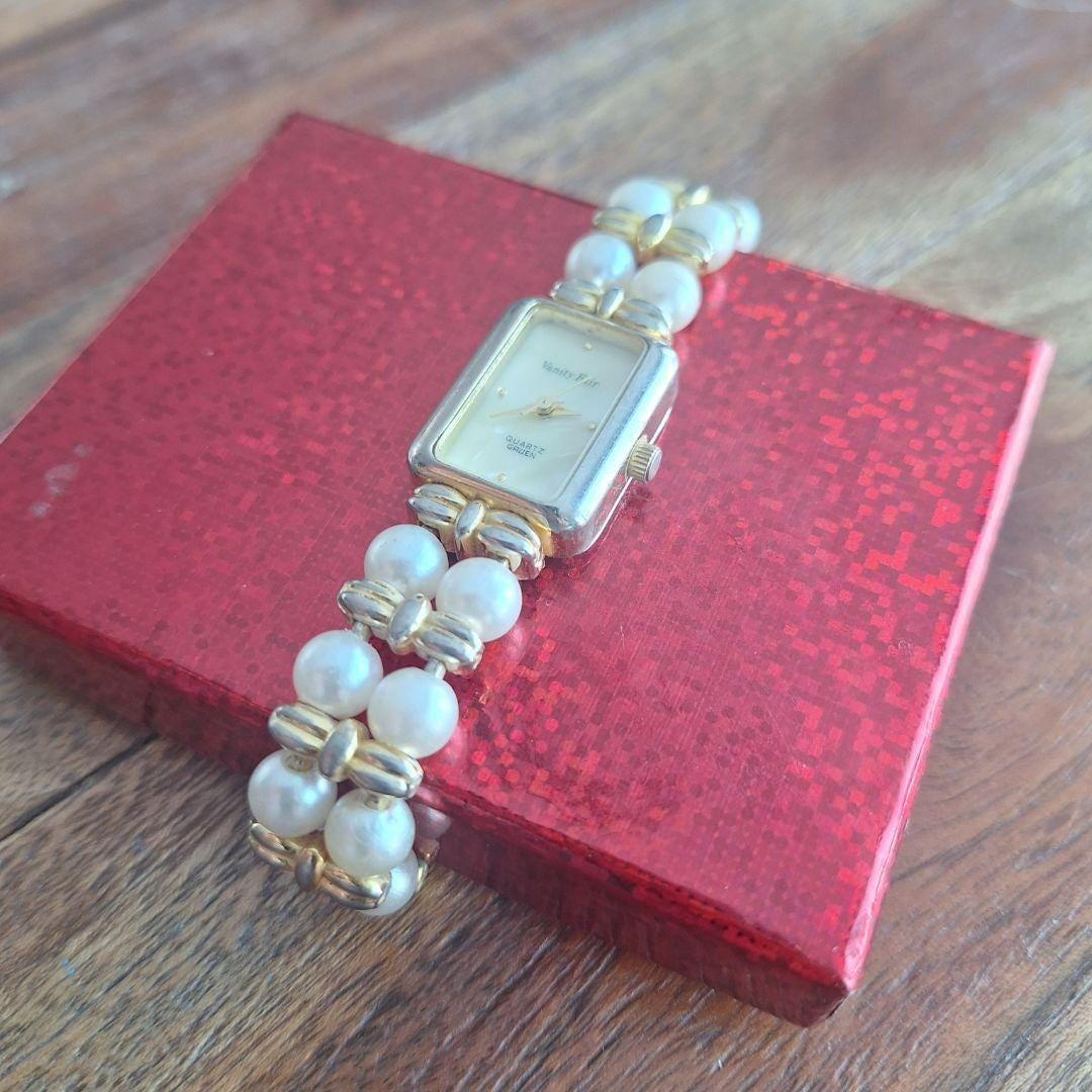 Vanity Fair Faux Pearl Bracelet Working Watch Vanity Fair | Accessories | Vanity Fair Faux Pearl Bracelet  main image 4