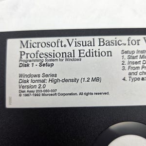 Microsoft Visual Basic for Windows Professional Edition Version 2.0 Floppy Disks image 4