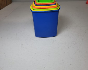 Vintage Plastic Square Stacking Cups Nesting Toy Primary Colors 8 Piece Set